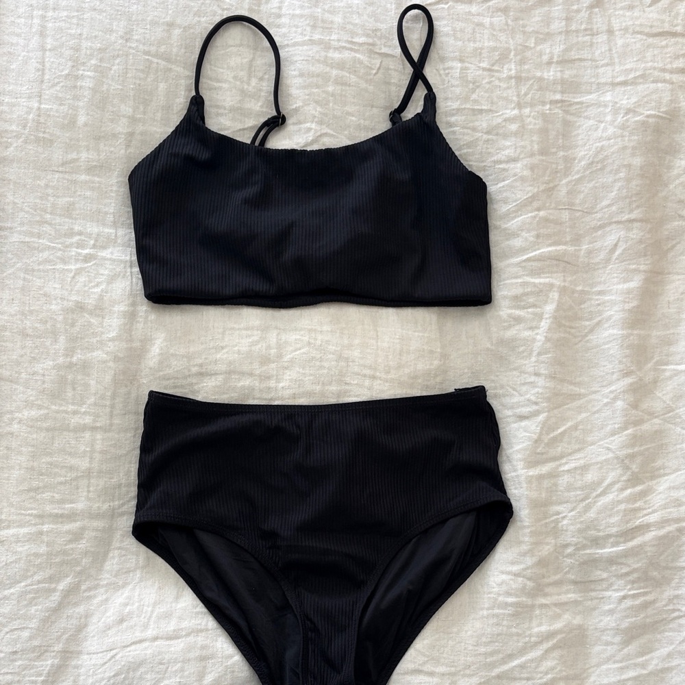 Black Ribbed Two-Piece Bikini Set